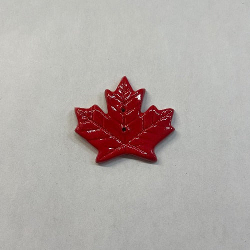 Ceramic leaf buttons