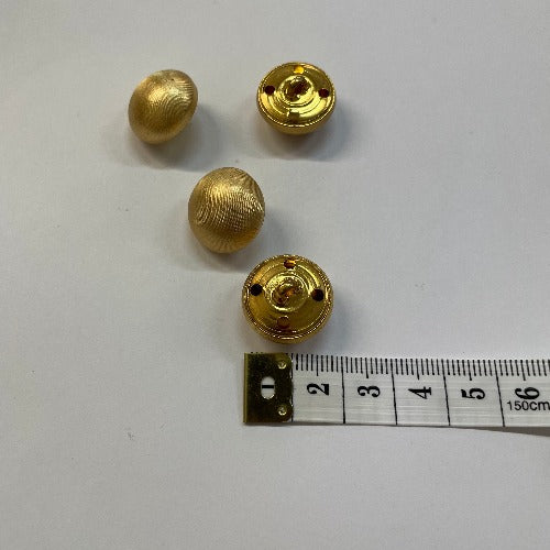 Medium gold colour Metal buttons 18mm (3/4")