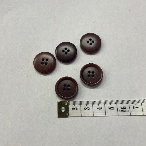 Basic plastic warm brown buttons 20mm (3/4")