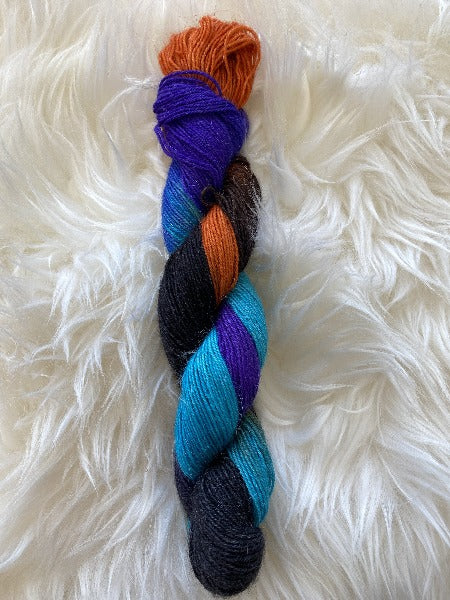 Final Sale Queensland Llama Lace