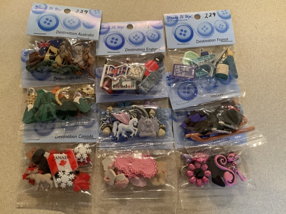 Dress It Up buttons