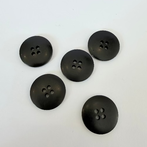 Basic Black Plastic Buttons 20mm (3/4")