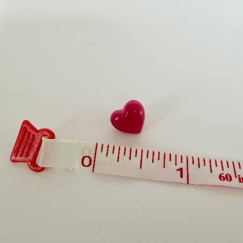 Mini Pink plastic heart button 10mm (3/8")