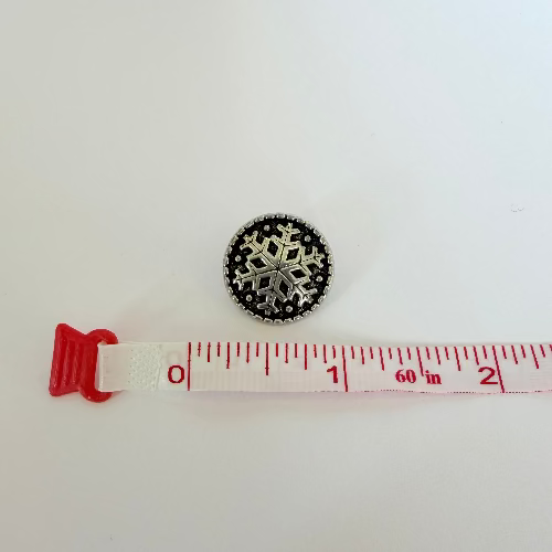 Metal snowflake buttons 20mm (3/4")