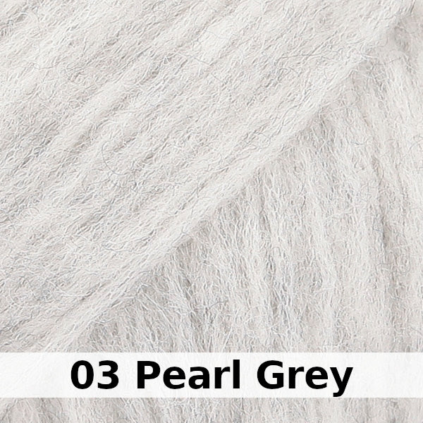 colour swatch 03-pearl-grey-garnstudio-drops-air-aran-medium-blow-yarn-merino-wool-alpaca-garn-studio-yarn