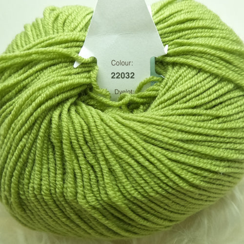 SALE Debbie Bliss Rialto 4-Ply