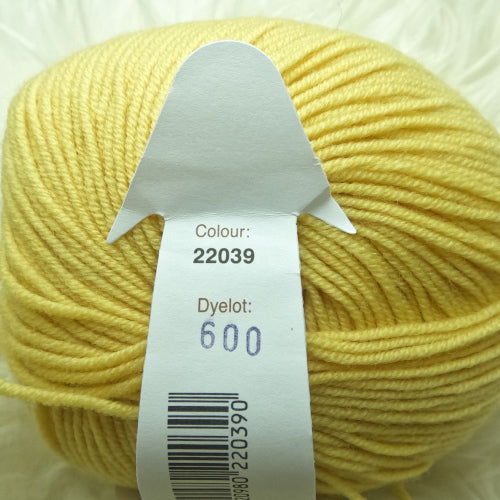 SALE Debbie Bliss Rialto 4-Ply