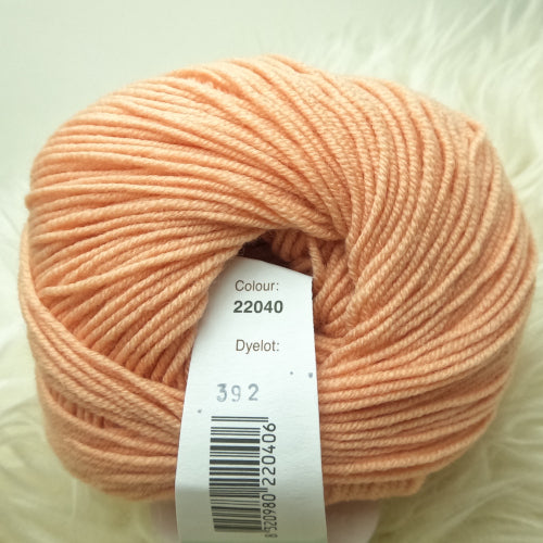 SALE Debbie Bliss Rialto 4-Ply