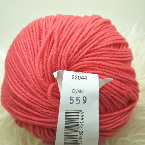 SALE Debbie Bliss Rialto 4-Ply