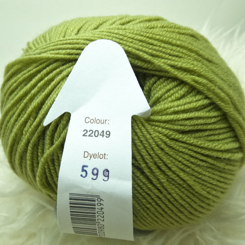 SALE Debbie Bliss Rialto 4-Ply