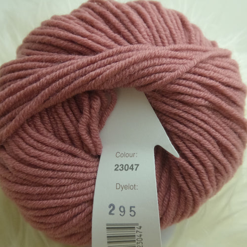 SALE Debbie Bliss Rialto DK