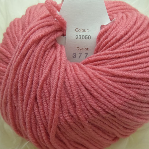 SALE Debbie Bliss Rialto DK