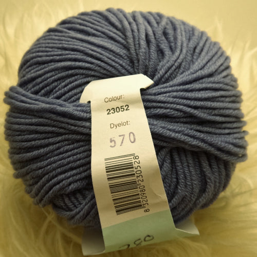 SALE Debbie Bliss Rialto DK