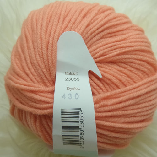 SALE Debbie Bliss Rialto DK