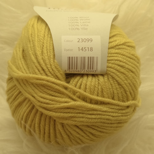 SALE Debbie Bliss Rialto DK