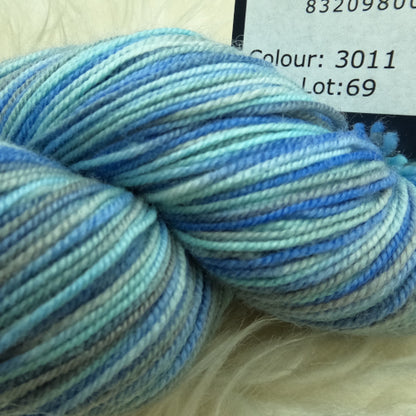 SALE Debbie Bliss Botany Lace