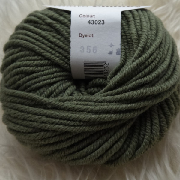 SALE Debbie Bliss Rialto Chunky