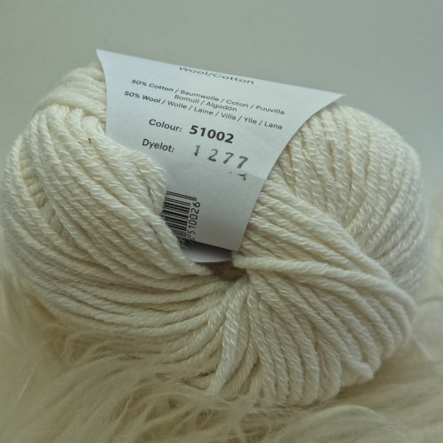 SALE Debbie Bliss Mia