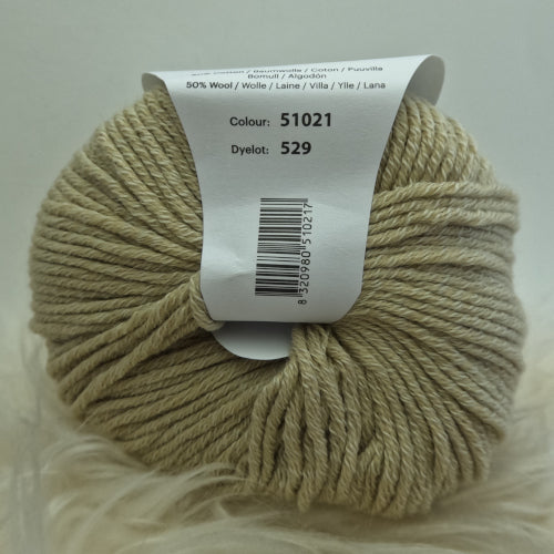 SALE Debbie Bliss Mia
