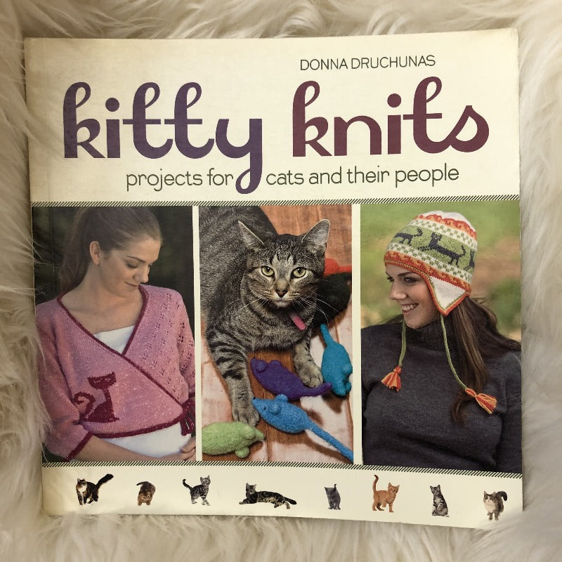 front cover of book Kitty Knits by Donna Druchunas