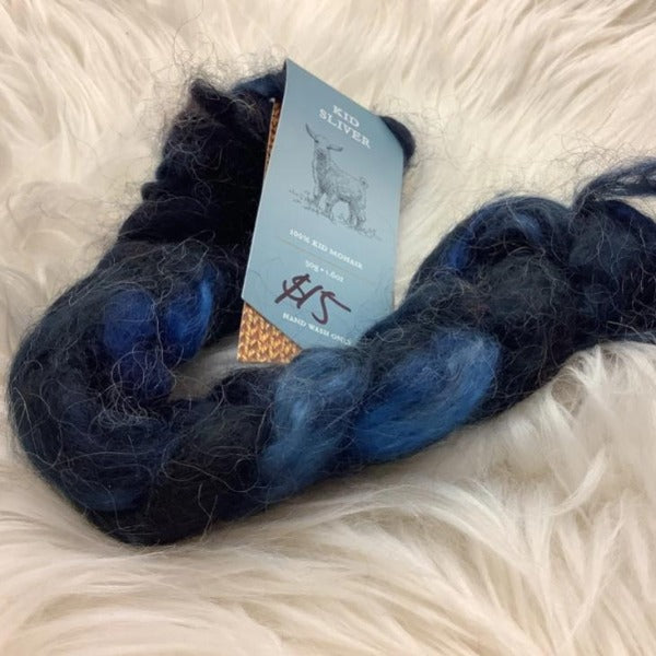 Fleece Artist Hand-Dyed Fibre Braid, 50g