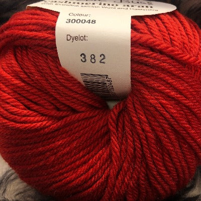 SALE Debbie Bliss Cashmerino Aran